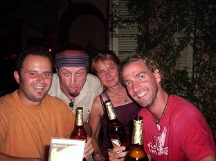 Leon, Mathias, Dunja en Marco