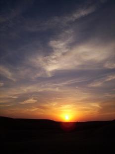 Zonsondergang in de woestijn