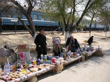 De Baboushka's bij het station